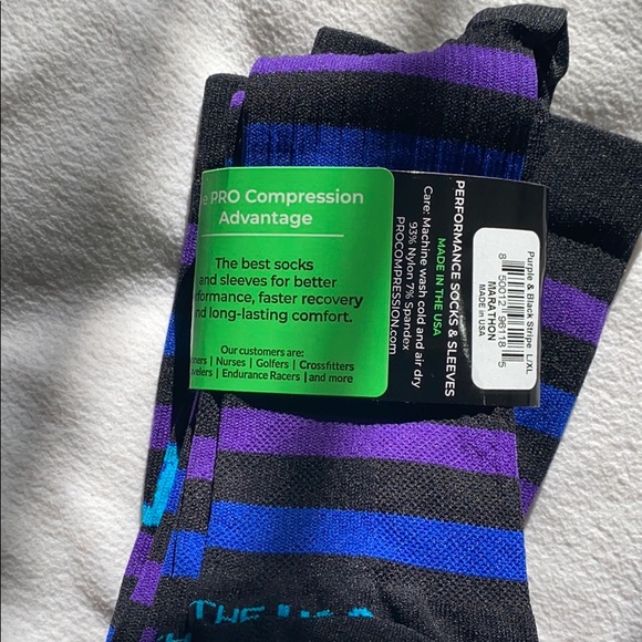 Compression socks - Picture 3 of 3